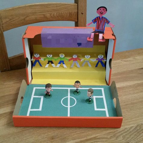 Shoebox Football Stadium Cardboard Rocket, Cardboard City, Activities For Seniors, Football Pitch, Sport Craft, Football Stadium, Creation Crafts, Senior Gifts, Food Near Me