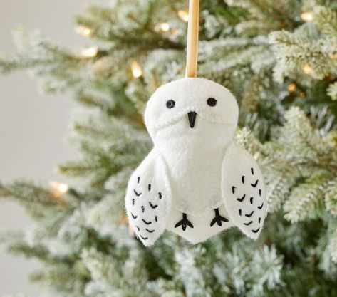 Diy Harry Potter Christmas Ornaments, Diy Harry Potter Christmas, Plush Ornaments, Harry Potter Plush, Harry Potter Christmas Ornaments, Future Library, Window Shopping, Felt Fabric, Velvet Ribbon