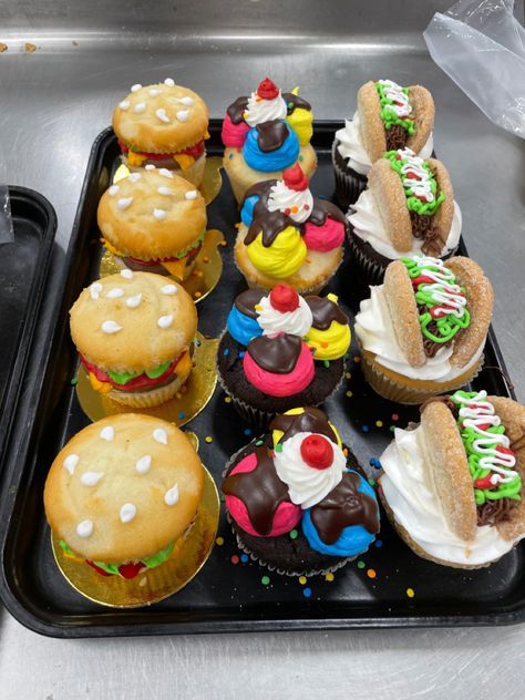 cheeseburger, ice cream sundae, and taco decorated cupcakes with buttercream icing Desserts That Look Like Other Things, Man Cupcakes Ideas For Men, Food Cupcakes Ideas, Big Cupcake Decorating Ideas, Summertime Cupcake Ideas, Cute Summer Cupcakes Ideas, Donut Cupcakes Ideas, Fun Cupcakes Decoration, Creative Cupcake Flavors