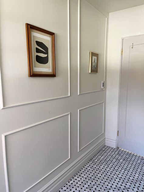 Square Panelling, Square Paneling, Trial Room, Wainscoting Ideas, Millwork Details, Wall Panelling, Recessed Wall, Bedroom Panel, Empty Wall