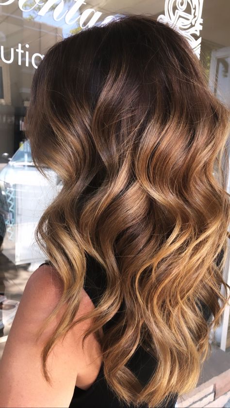 Fall Color Melt Brunette, Ombre Melt Hair, Melting Hazelnut Hair, Color Melting Hair Brown, Caramel Copper Balayage Brunettes, Warm Tone Balayage, Brunette Color Melt, Warm Toned Balayage, Hazelnut Balayage