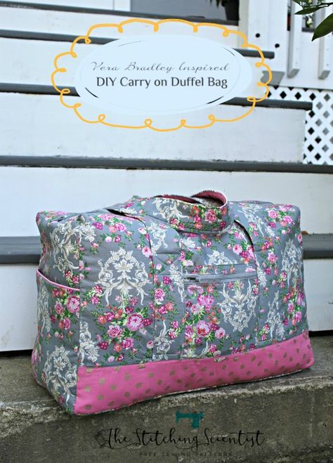 Vera Bradley Duffel free pattern Patchwork Duffle Bag Pattern, Quilted Weekender Bag Pattern, Diy Carry On Bag Free Pattern, Carry On Bag Pattern, Quilted Duffel Bag, Travel Bag Patterns To Sew Free, Duffel Bag Pattern Free, Weekender Bag Pattern Free, Diy Weekender Bag