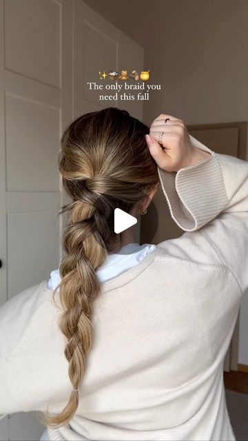 Messy Braid Long Hair, Messy French Braid, Loose Braid, Messy French Braids, Overnight Braids, Intricate Hairstyles, Stunning Hairstyles, Dark Hair With Highlights, Fall Hair Trends