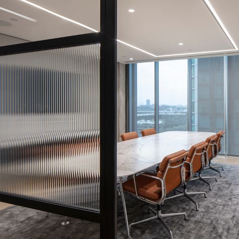 Industrial Style Office, Steel Frame Doors, Contemporary Office Design, Classic Furniture Design, Timber Ceiling, Office Meeting Room, Reeded Glass, Glass Office, Fluted Glass