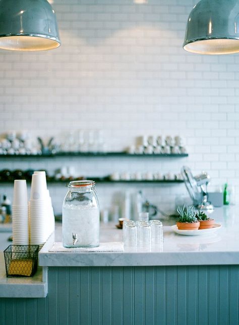 . donbrady Coffee Pantry, Tra Sua, Organic Store, Deco Pastel, Indoor Ideas, Gelato Shop, Cafe Ideas, Counter Bar, Wallpaper Tumblr