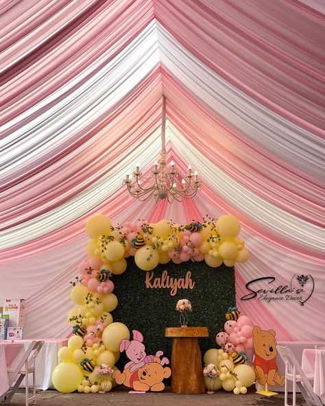 Piglet Themed Birthday Party, Winnie The Pooh Quinceanera, Winnie The Pooh Pink Baby Shower Ideas, Weenie The Pooh Baby Shower Ideas Girl, Baby Girl Winnie The Pooh Baby Shower Ideas, Winne The Pooh Baby Shower Girl, Girl Winnie The Pooh Birthday Party, Winnie The Pooh Birthday Party Decor, Pink Winnie The Pooh Baby Shower