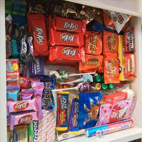 Candy Drawer Aesthetic, Organized Candy Drawer, Snack Stash In Bedroom Ideas, Room Snack Stash, Candy Stash In Room, Snack Drawer In Bedroom, Snack Stash In Bedroom, Candy Drawer, Snack Stash