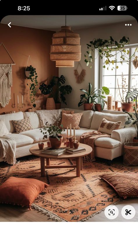 Boho Living Room Leather Couch, Beige Boho Living Room, Colourful Boho Living Room, Boho Neutral Living Room, Boho Vibes Aesthetic, Afrocentric Living Room, Boho Chic Living Room Ideas, Coffee Table Decor Boho, Cozy Living Room Apartment