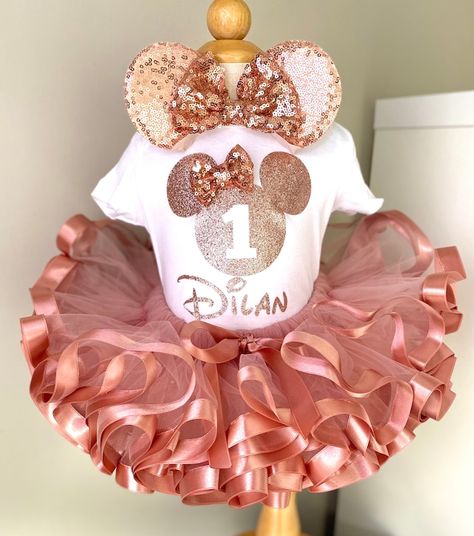 LushParadiseBoutique - Etsy Minnie Mouse Birthday Outfit Ideas, Minnie Mouse Birthday Party Ideas 1st, Minnie Mouse 1st Birthday Outfit, Tutu Minnie, Minnie Mouse Outfit, Minnie Mouse Theme Party, Minnie Mouse Birthday Party Decorations, Minnie Mouse Birthday Outfit, Minnie Outfit