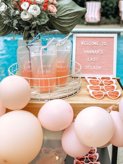 Pink Flamingo Float, Bachelorette Pool, Palm Springs Bachelorette Party, Last Splash, Bachelorette Pool Party, Bachelorette Inspo, Scottsdale Bachelorette, Flamingo Float, Palm Springs Bachelorette