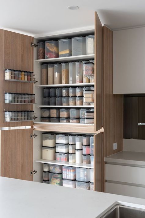 "Absolutely love this set!! Fits perfectly in the pantry and is interchangeable from snacks to staples." - Anita ⭐⭐⭐⭐⭐ Keep your pantry neat and organised with the best pantry storage containers in Australia. Modular Mates are the iconic pantry containers that lock in freshness, stack and are suitable for all pantry’s - no matter how big or small. Shop the best selling containers now and your last chance for 35% off! Organised Home Ideas, Pantry Tupperware Organization, Tupperware Modular Mates Pantry, Tupperware Pantry Organization, Organised Kitchen Ideas, Kitchen Tupperware Organization, Tupperware Organisation, Kitchen Store Room Ideas, Non Modular Kitchen Organisation