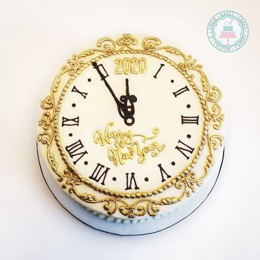 New Years Eve clock face cake New Years Birthday Cake Ideas, New Years Eve Cakes, New Years Eve Cake Ideas, New Year’s Eve Cake, New Years Cake Decorating, Happy New Year Cake Design, New Years Cake Ideas, New Year Theme Cake, New Years Eve Cake