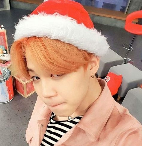 Orange Hair Jimin, Jimin Orange Hair, Jimin Orange, Jimin Hair, Bts Christmas, Jimin Selca, Jimin Icons, Park Jimin Cute, Christmas Icons