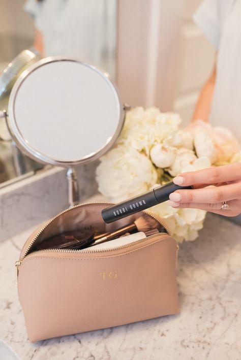 The Sephora Spring Bonus Sale Event + My Favorite Products Makeup Bag Photoshoot Ideas, Makeup Bag Photoshoot, Makeup Bag Photography, Everyday Makeup Essentials, Sephora Holiday, My Everyday Makeup, Pvc Bag, Makeup And Beauty Blog, Beauty Products Photography