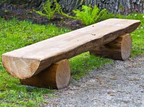 Inspiring Bench Design Ideas to Complete Beautiful Look of Your Garden Rustic Outdoor Benches, Log Bench, Rustic Wooden Bench, Rustic Log Furniture, Wooden Benches, Desain Pantry, Backyard Seating, Rustic Bench, Outdoor Furniture Plans