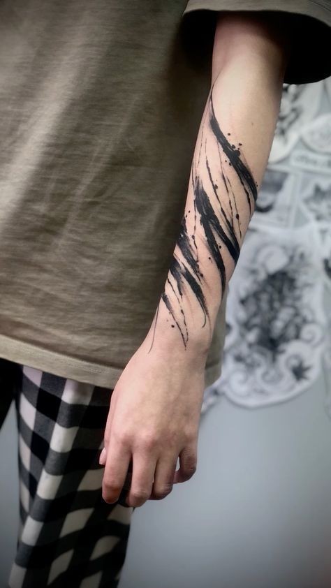 Abstract Tattoo On Hand, Dark Abstract Tattoo, Brushstroke Tattoo, Dark Lettering Tattoo, Splatter Tattoo, Electronic Tattoo, Dark Lettering, Hp Tattoo, Basic Tattoos