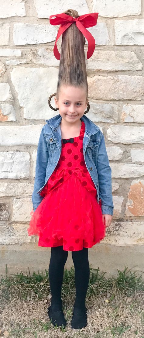 My sweet little Cindy Lou Who #Marley Cindy Lou Who Outfit, Cindy Lou Who Hair, Who Hair, Cindy Lou Who Costume, Cindy Lou Who, Cindy Lou, Baby Halloween Costumes, Very Funny Pictures, Hair Humor