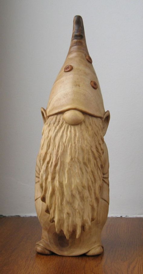 Creative Wood Whittling Projects and Ideas3 Wood Carving Patterns For Beginners, Sculpture Dremel, Art Sculpture En Bois, Whittling Patterns, Whittling Projects, Wood Carving Faces, Simple Wood Carving, Dremel Carving, Wood Carving For Beginners