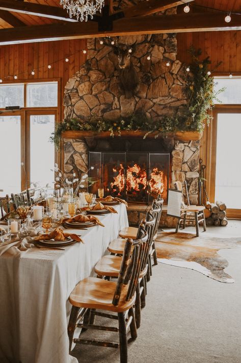 Elegant Lodge Wedding, Cabin Elopement Decor, Chalet Wedding Decor, Indoor Cabin Wedding, Intimate December Wedding, Fireplace Wedding Reception, Fall Lodge Wedding, Winter Intimate Wedding, Cabin Wedding Aesthetic