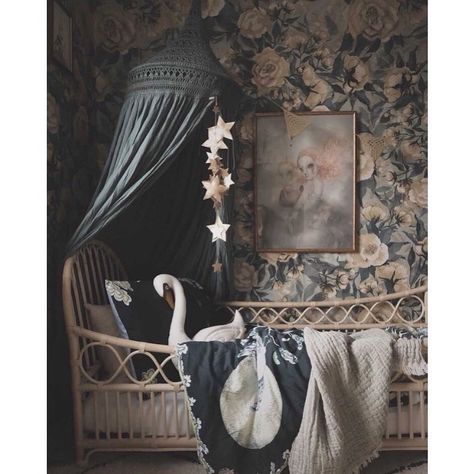 169 Likes, 1 Comments - Inspiring Magical Sleep (@forivor) on Instagram: “‘I’ve always preferred mythology to history. History is truth that becomes an illusion. Mythology…” Goth Baby Nursery, Dark Nursery, Vintage Baby Girl Nursery, Victorian Nursery, Moody Interior Design, Boho Baby Nursery, Vintage Kids Room, Traditional Nursery, Rylee And Cru