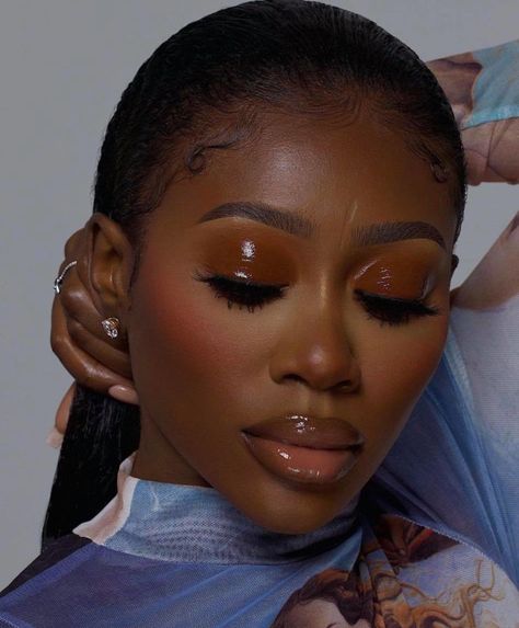 No Make Up Make Up Look Black Women, No Make Up Make Up Look, Makeup For Black Skin, Brown Skin Makeup, Glossy Makeup, Birthday Shoot, Glam Makeup Look, Monochrome Pattern, Black Makeup