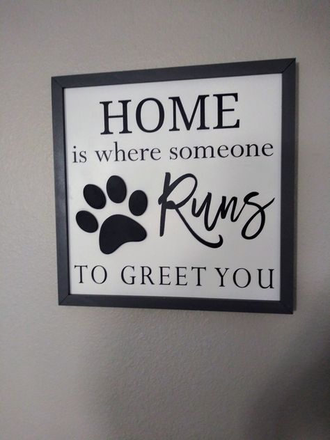 Pet Signs For Home, Dog Signs For Home, Dog Word Art, Puppy Signs Diy, Dog Home Sign, Wash Your Paws Sign, Dogs Crafts, Doggie Quotes, Cricut Dog Projects Wood Signs