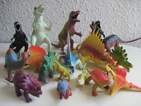 Vintage plastic dinosaurs Dinosaurs Aesthetic, Rock Museum, Plastic Dinosaur, Plastic Dinosaurs, Nostalgia 2000s, Old Commercials, Nostalgia Core, 90s Memories, Funny Feeling