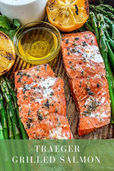 Grilled Salmon On Traeger, Pellet Grill Seafood Recipes, Salmon Filet On Smoker, Traeger Salmon Recipes Grilled, Trager Smoker Salmon, Treager Salmon Recipes, Traeger Grill Recipes Salmon, Salmon On Griddle Recipe, Salmon Recipes Traeger