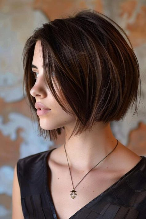 Asymmetrical Bob Short Edgy, Asymmetrical Fringe, Asymmetrical Bob Short, Asymmetrical Bob Haircuts, Glamour World, Asymmetrical Bob, Cute Haircuts, Fun Hair, Bob Haircuts