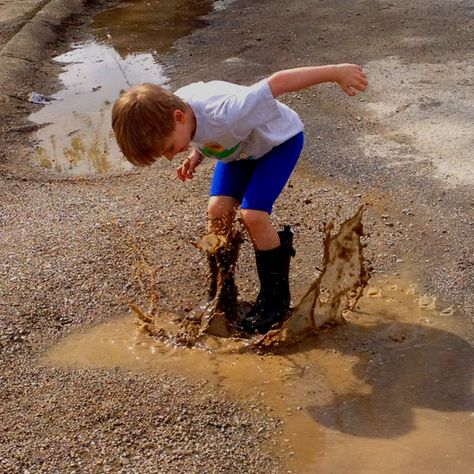 Mud puddles ROCK! I remember so many play days after the rain.  Memories Puddles Illustration, Kids Playing Aesthetic, Playing In Puddles, Kids Playing Outside, Rain Puddle, Mud Play, Jumping In Puddles, Playing In The Rain, Mud Puddle