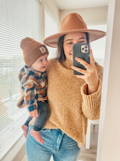 Mommy And Son Fall Outfits, Mommy And Me Boy Outfits, Baby Boy Family Pictures Outfit, Baby Boy Carhartt Outfits, Boy Mom Outfits, Fall Baby Outfits Boy, Mommy And Me Outfits Boy, Baby Carhartt, Baby Boy Summer Outfits