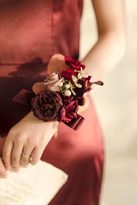 Wrist Corsage Bracelet, Wrist Corsages, Arch Decor, Rosé Theme, Wedding Tableware, Rose Corsage, Wrist Flowers, Wedding Flower Packages, Austin Rose