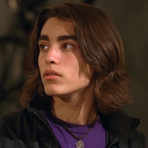 Blake Michael - Charlie Fictional Male Characters, Blake Michael Lemonade Mouth, Blake Michael Aesthetic, Charlie Lemonade Mouth, Oc Faceclaims Male, Dorky Guys, Face Claims Boy, Guy Face Claims, Actor Face Claims