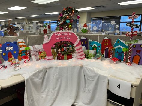 Grinch Cubicle Decorations, Grinch Cubicle, Cubical Christmas Decorations, Office Christmas Decorations Cubicles, Whoville Christmas Tree, Winter Sculpture, Whoville Christmas Decorations, Cubicle Decorations, Whoville Christmas