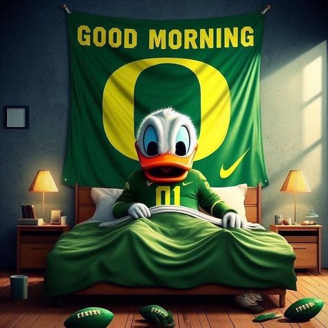 Oregon Ducks Wallpaper, Football Wallpaper Iphone, Oregon Ducks Logo, Duck Stuff, Oregon Football, Ducks Football, Duck Wallpaper, College Ideas, Duck Art