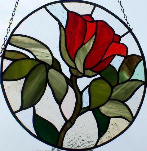 Glass Art Diy, Stained Glass Rose, Stained Glass Quilt, Stained Glass Patterns Free, Glass Art Pictures, Glass Paintings, Glass Painting Designs, Glass Window Art, Stained Glass Birds