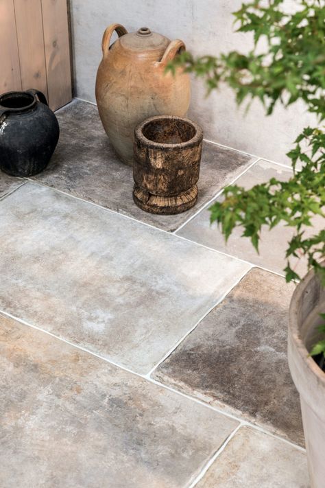 3 of the Best Outdoor Porcelain Tiles | Mandarin Stone Landscape Edging Stone, Balcony Tiles, Design Per Patio, Terrace Tiles, Outdoor Porcelain Tile, Stone Tile Flooring, Mandarin Stone, Porch Tile, Garden Tiles