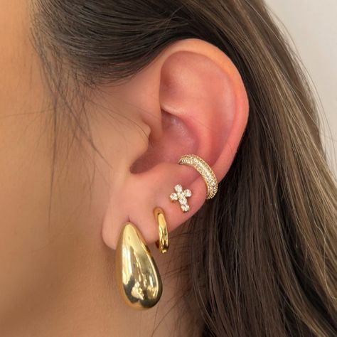 Alora CZ Cuff – TBJ Gold Stack Earrings, Earring Cuff, Ear Piece, Earring Stack, Piercing Inspo, Ear Party, Stacked Earrings, Ear Stack, Stacked Jewelry