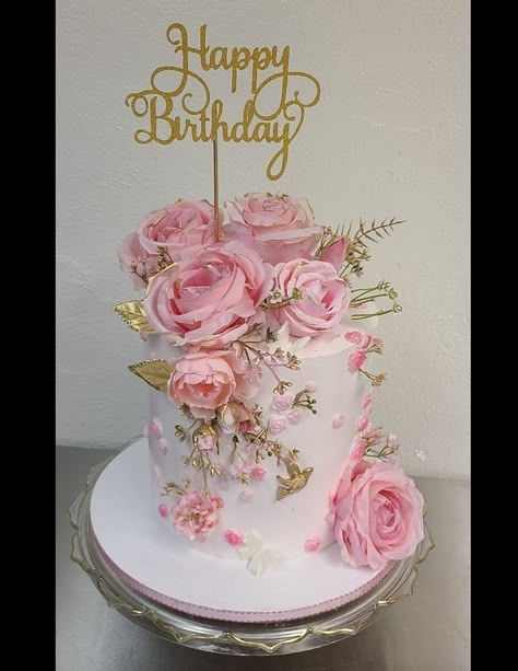 Happy Birthday Princess Cake, Happy Birthday Flower Cake, Happy Birthday Flowers Wishes, Happy Birthday Cake Photo, Happy Birthday Cake Pictures, Happy Birthday Princess, Birthday Cake Pictures, Birthday Wishes Flowers, Birthday Cake With Flowers