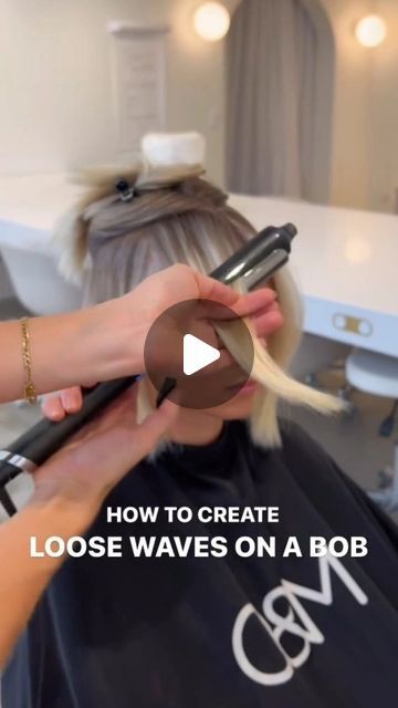 behindthechair.com on Instagram: "✨️ NYE: loose beachy wave bob ... by @ameliajanehair 😘🤌🏼🤌🏼 —— CREATING LOOSE TEXTURE ON BOB LENGTH HAIR// This is always my most requested look and my fav, so effortless and cool 🔥 lmk what you think! My hot tips are - take big sections - keep the wand held vertically @ghdhair_anz - Leave the ends out and finish with @originalmineral dessert dry #bobs #BEHINDTHECHAIR hair #beachywaves #btcReelQuickie #hairreels #hairstylist hairwaves #hairvideos" Waves Lob Hair, Beach Waves On Bob Hair, Big Beachy Waves, How To Wave Lob Hair, Loose Wave Shoulder Length Hair, One Wave Hairstyle, Soft Waves Bob Hair, Waves In Bob Hair, Loose Waves Bob Hair