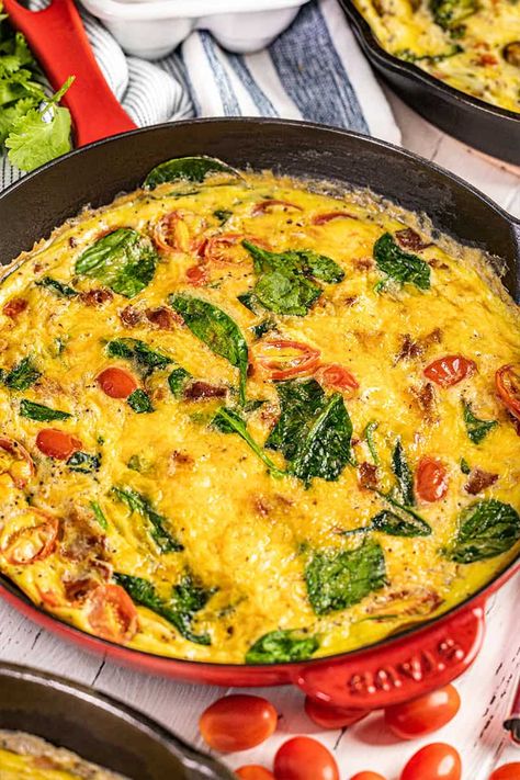 Basic Frittata Recipe, Best Frittata, Frittata Recipes Baked, Breakfast Fritatta, Fritata Recipe, Frittata Recipes Breakfast, Fritatta Recipe, Baked Frittata, The Stay At Home Chef