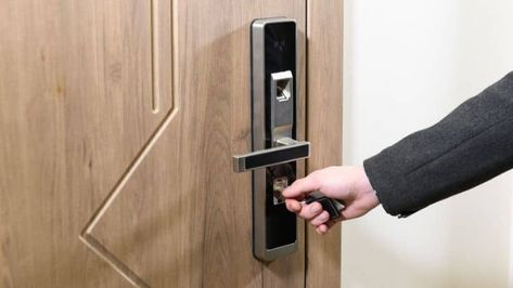 Best Door Locks in India Main Door Lock Design, Main Door Lock And Handle, Main Door Lock, Door Handle With Lock, Main Door Handle, Door Lock System, Door Handles And Locks, Outside Room, Front Door Locks