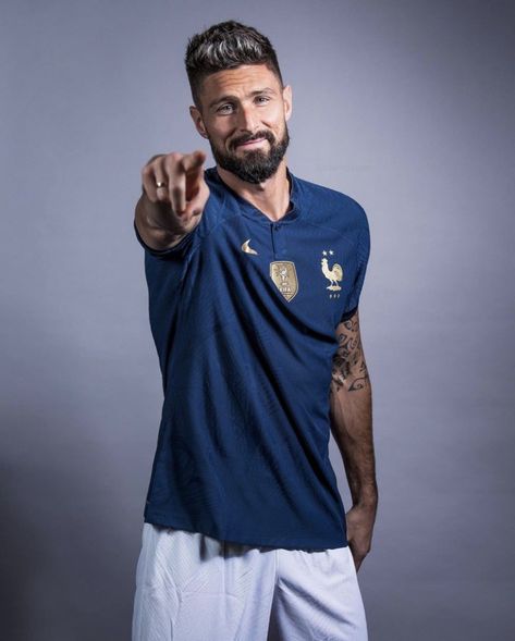 Giroud Olivier, Giroud France, France Players, France National Football Team, Soccer Poses, French Football Players, Soccer Goals, France Team, Olivier Giroud