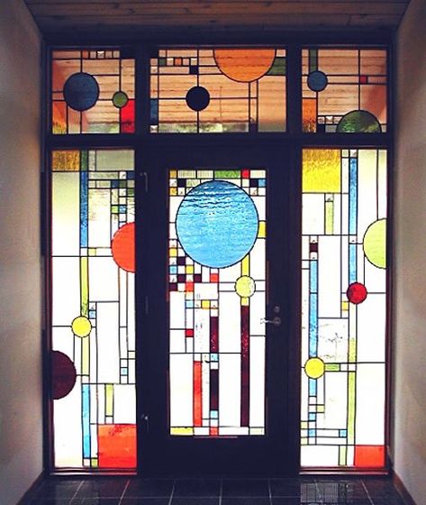 Portfolio | Prairie Style & Contemporary Designs | Pompei Stained Glass Studio Frank Lloyd Wright Stained Glass, زجاج ملون, Frank Lloyd Wright Design, Stained Glass Door, Motif Art Deco, Art Stained, Earthship, Stained Glass Designs, Frank Lloyd