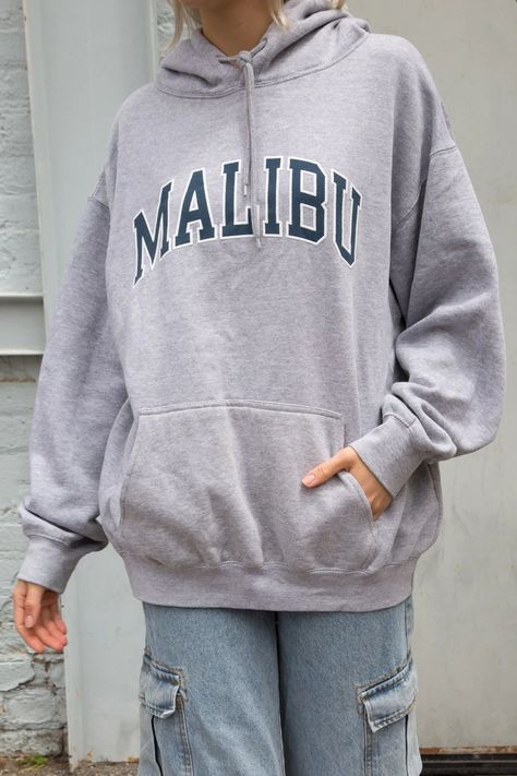 285ab9448d2751ee57ece7f762c39095desc54072886ri Brandy Melville Hoodies, Gray Hoodie Outfit, Brandy Hoodie, Brandy Melville Sweatshirt, Christy Hoodie, Aesthetic Hoodies, Vintage Hoodies, Hoodie Outfit, Oversized Sweatshirt