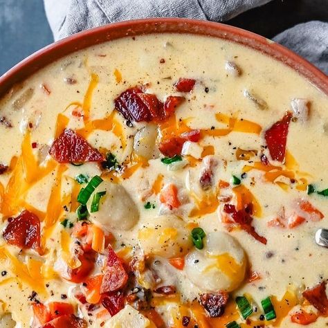 16K likes, 417 comments - modern_honey on September 25, 2023: "CREAMY BACON CHEDDAR GNOCCHI SOUP. Okay my friends…I moved this up so fast in my posting calend..." Modern Honey, Gnocchi Soup, Soup Season, Crock Pot Soup, Bacon Cheddar, Gnocchi, Fell In Love, Dinner Time, Food For Thought