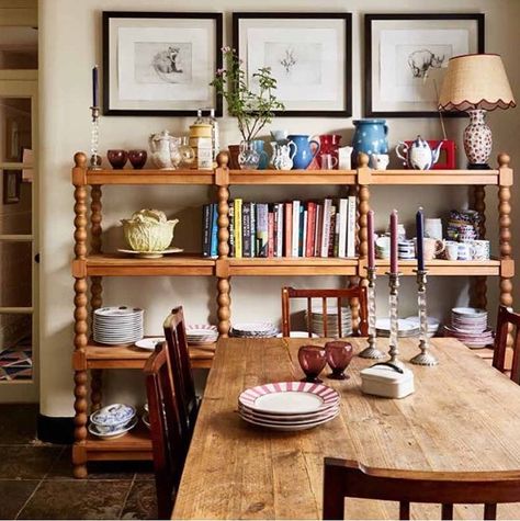 Octavia Dickinson (@octaviadickinson) on Instagram: “. The kitchen in my old flat . I can’t wait to get these bobbin shelves I designed alongside clever…” Etagere Design, English Cottage Style, Country Style Homes, Home Remodel, Cheap Decor, Cheap Home Decor, Cottage Style, Penthouse, Home Decor Accessories