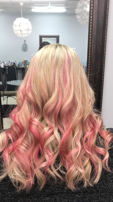 Hot Pink Highlights In Blonde Hair, Blonde Hair With Pink Streaks, Pink Underdye Hair, Cute Hair Lengths, Highlights In Blonde Hair, Pink And Blonde Hair, Pink Hair Streaks, Pink Hair Highlights, Hair With Pink Highlights