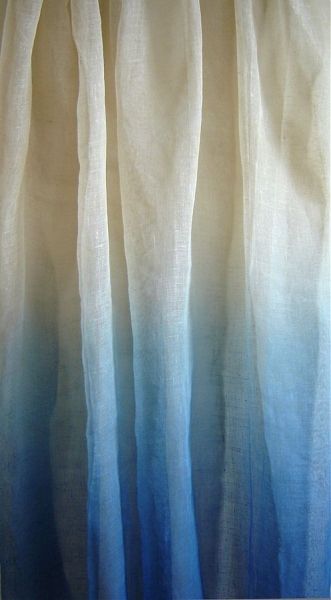 . Dip Dye Curtains, Dye Curtains, Ombre Curtains, Ikea Curtains, Dye Fabric, Blue Curtains, Ombre Effect, Curtain Designs, Pretty Prints