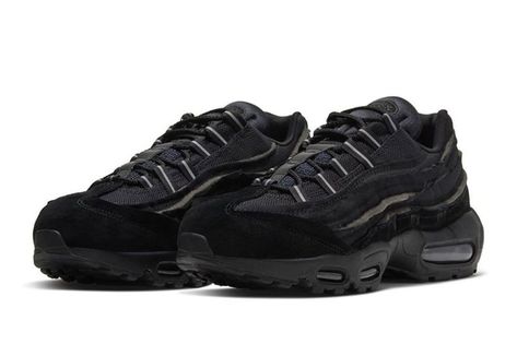 COMME des GARÇONS HOMME PLUS x Nike Air Max 95 - EUKICKS Nike Air Max 95 Black, Air Max 95 Black, Air Max 180, Comme Des Garcons Black, Nike Max, Black Shoes Men, Baskets Nike, Street Sneakers, Air Max 95